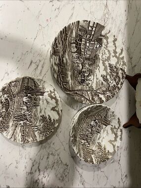 Classic Transferware Wall Plates in Brown - Unbranded